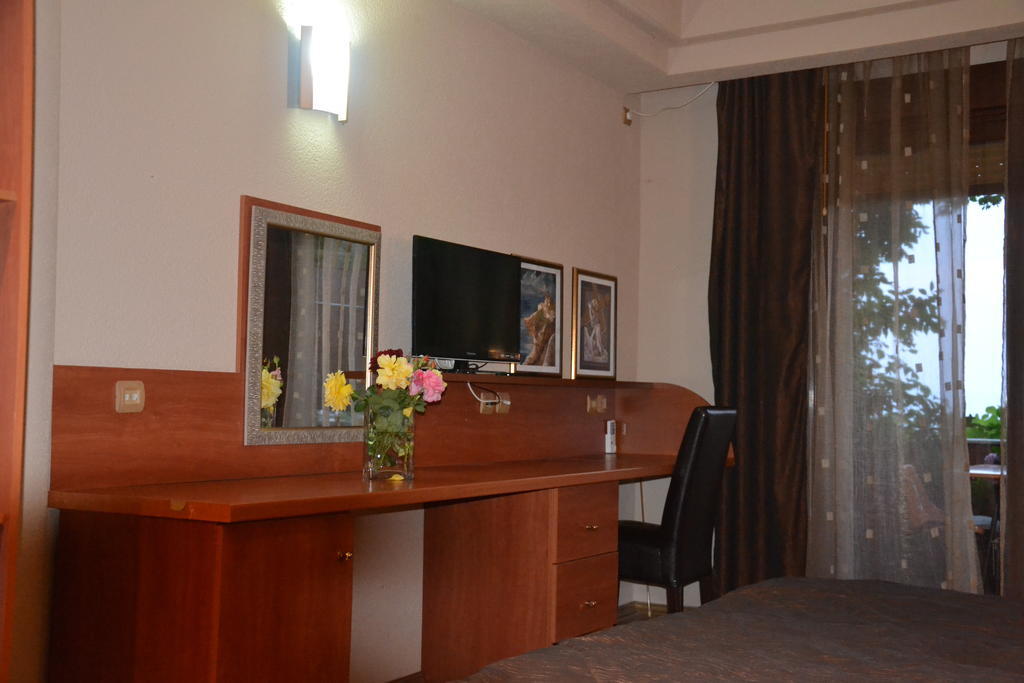 Villa Forum Ohrid Rum bild